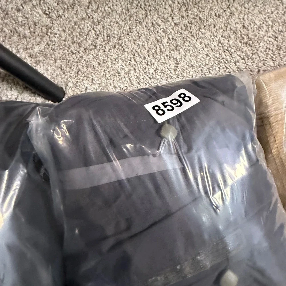 The North Face HyVent Mens Small Charcoal Black Waterproof Rain Jacket Gorpcore